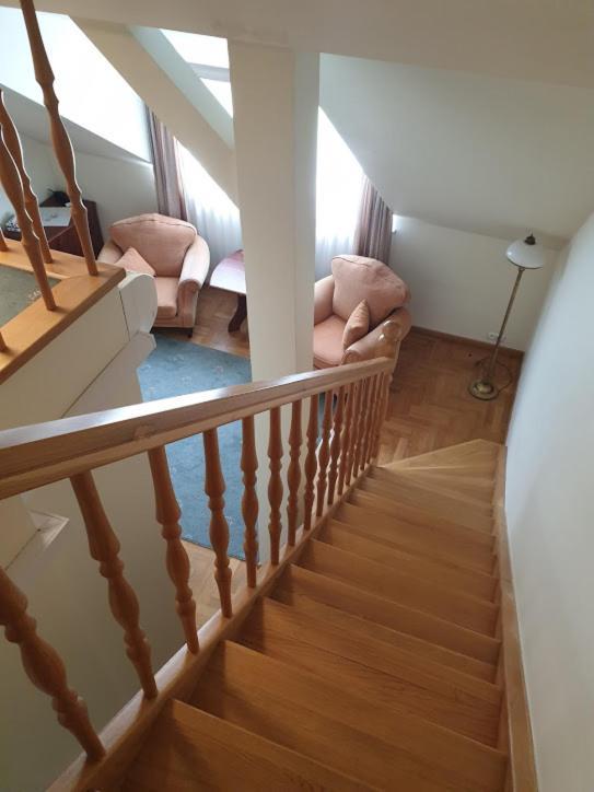 Palac Pod Kampinosem - Blisko Warszawy Leszno  Extérieur photo